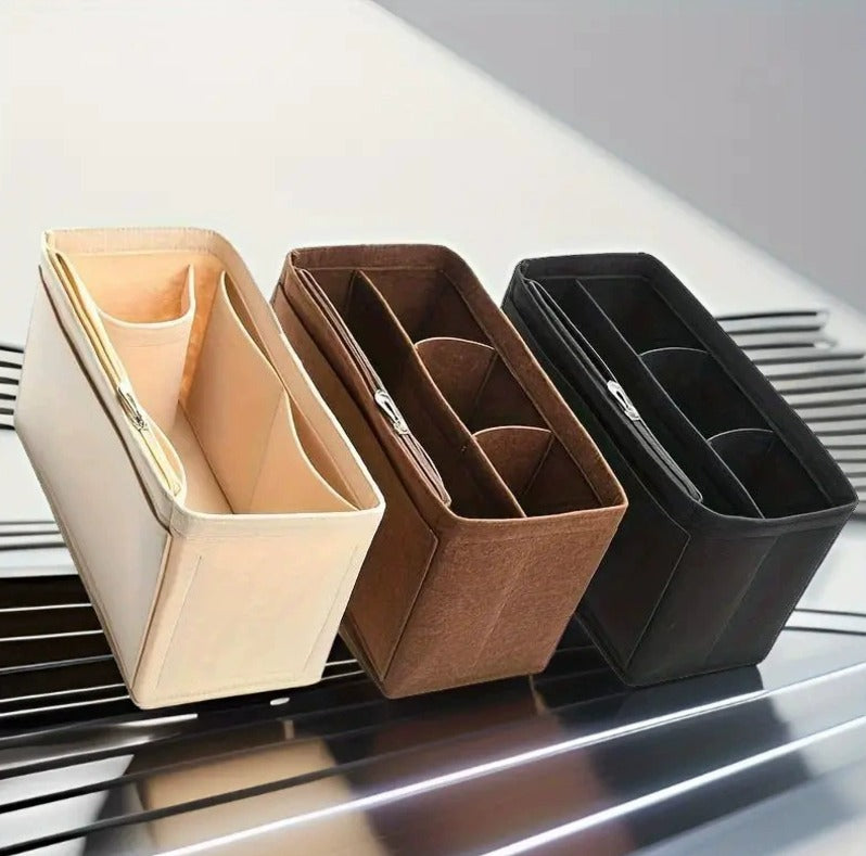 Handväskorganiserare – från kaos till kontroll på ett ögonblick